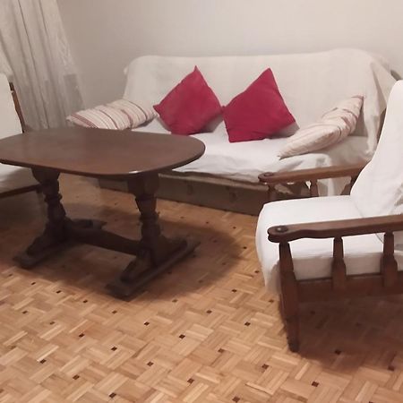 Uroczy Apartament Z Bezplatnych Parkingiem وارسو المظهر الخارجي الصورة