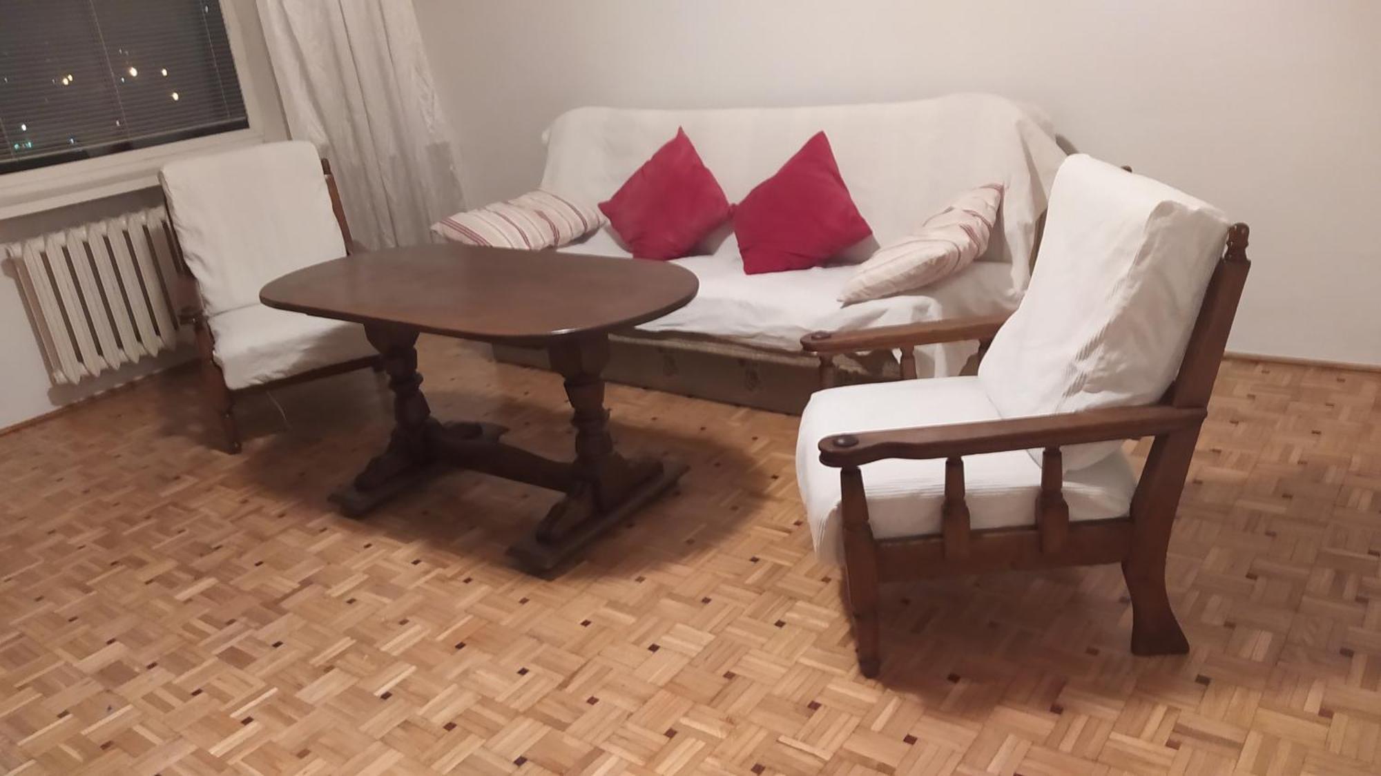 Uroczy Apartament Z Bezplatnych Parkingiem وارسو المظهر الخارجي الصورة